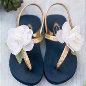 Joyfolie Cassia Flip Flops size 9